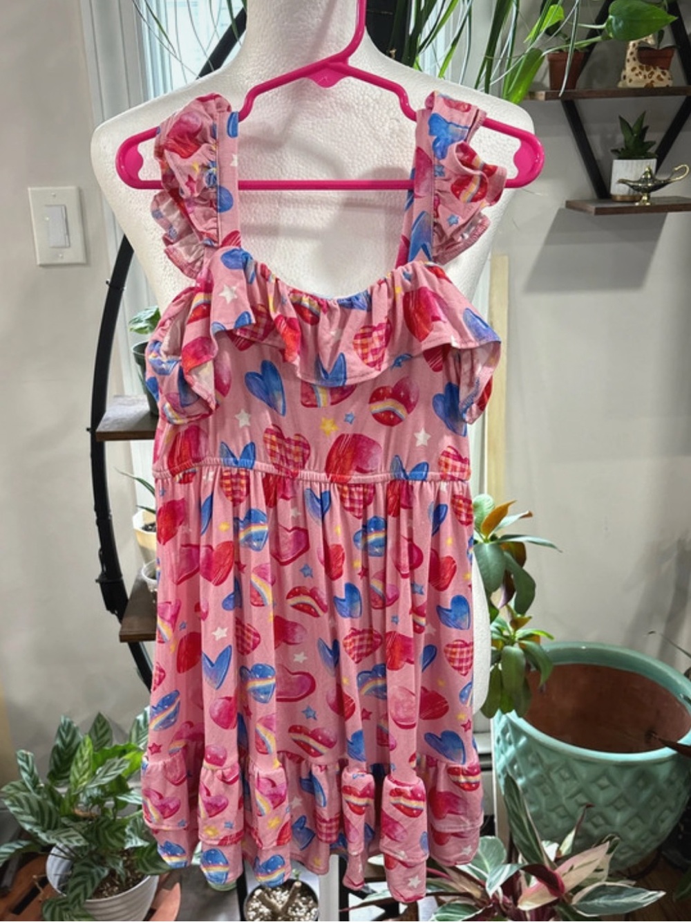 Easweet girls Pink Heart-Print Ruffle Dress size 4T